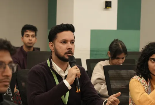 Direct Sparring With Builders